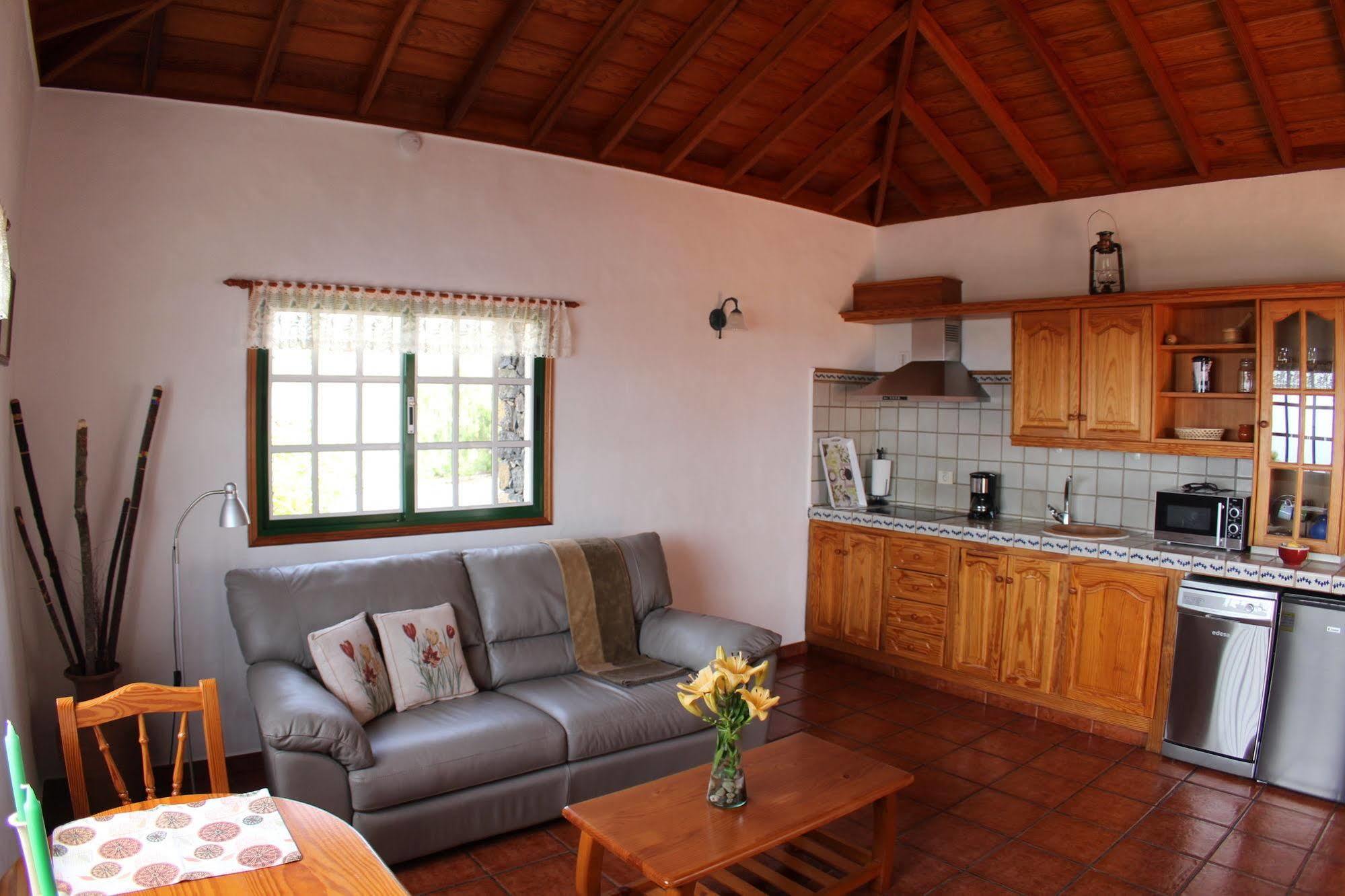 Casa La Majada Guest House Los Llanos De Aridane Bagian luar foto